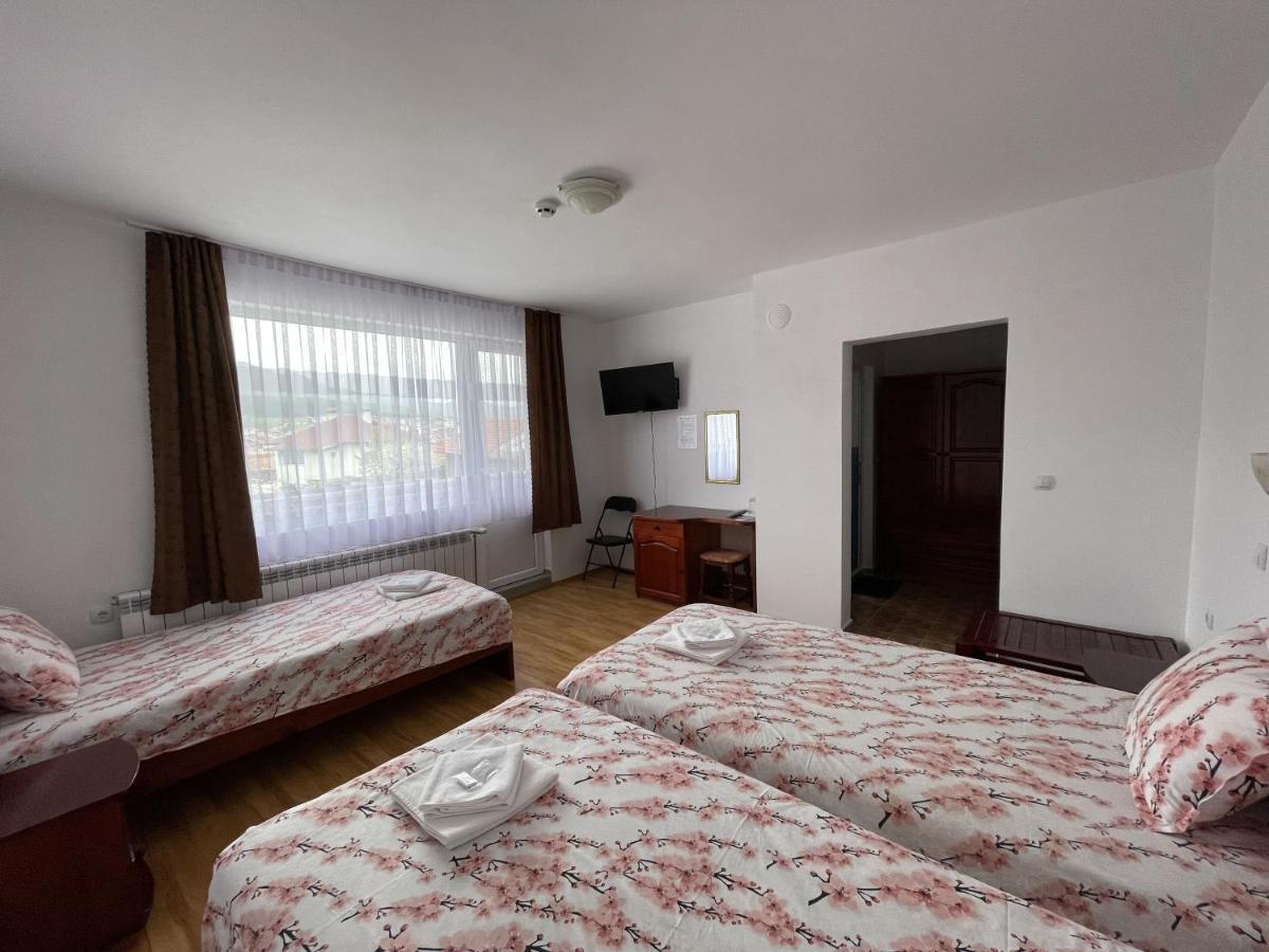 Family Hotel Panorama サルニトゥサ エクステリア 写真