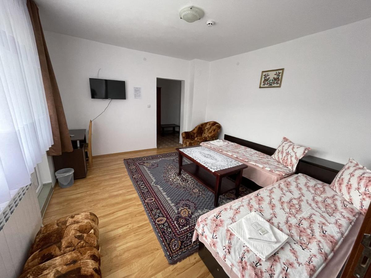 Family Hotel Panorama サルニトゥサ エクステリア 写真