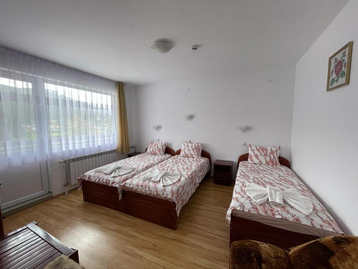 Family Hotel Panorama サルニトゥサ エクステリア 写真
