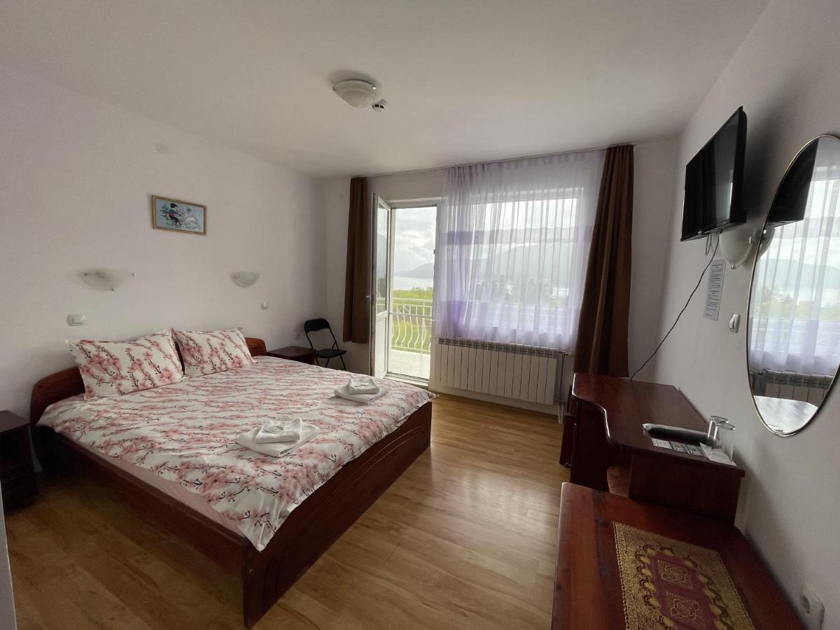 Family Hotel Panorama サルニトゥサ エクステリア 写真