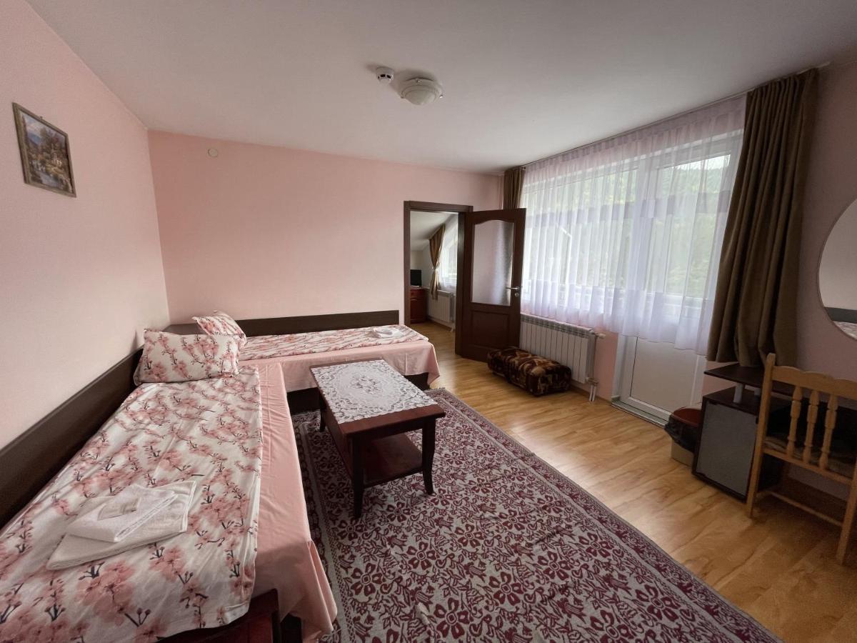 Family Hotel Panorama サルニトゥサ エクステリア 写真