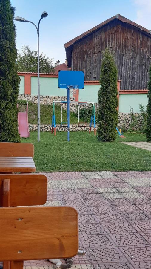 Family Hotel Panorama サルニトゥサ エクステリア 写真