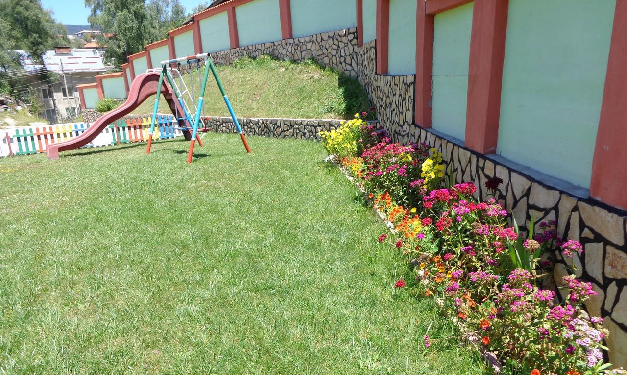 Family Hotel Panorama サルニトゥサ エクステリア 写真
